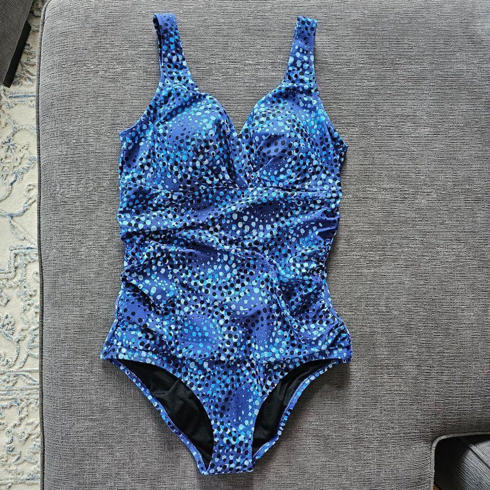 Seekers Australia Women's Blue Dotted One Piece Swimsuit Size 14